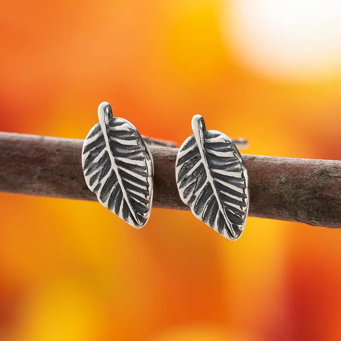Chadds Ford Jewelry Rings Sterling Silver American Beech Leaf Studs Medium