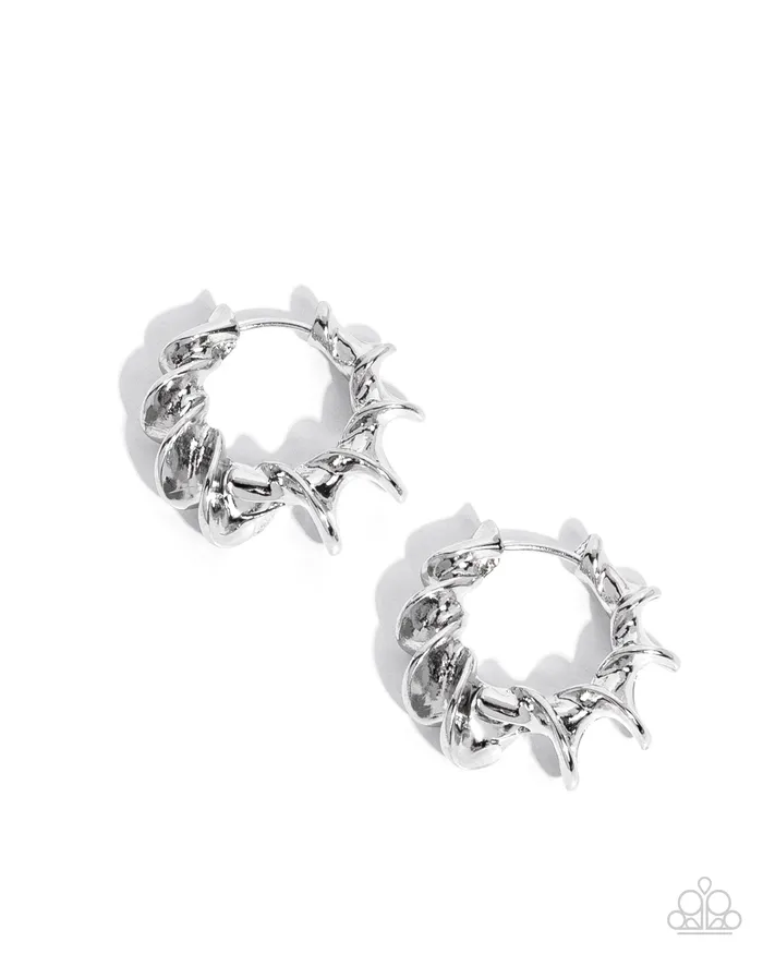 Rings Paparazzi Accessories Corkscrew Chic Silver