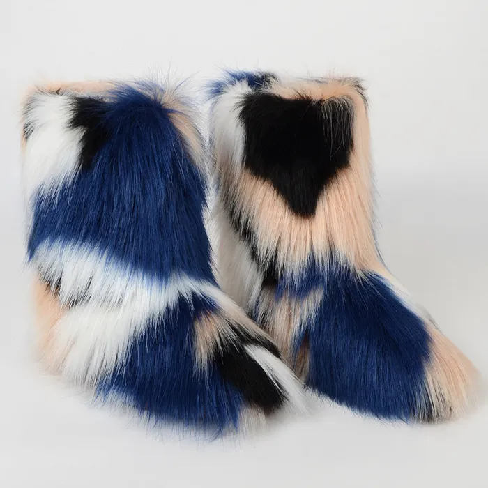 Earrings THE LUMI SHOP Fairy Ground Fuzzy Boots