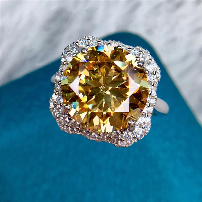 Leyloon Jewelry Rings 6 Carat Round Cut Moissanite Ring Octagon Halo Plain Shank VVS Vivid Yellow