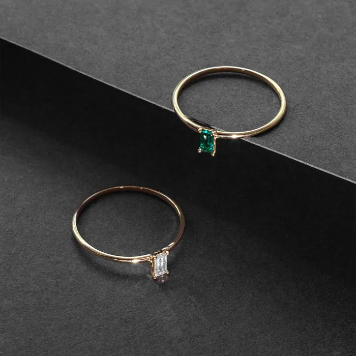 Rings fejn PWD emerald baguette ring solid gold