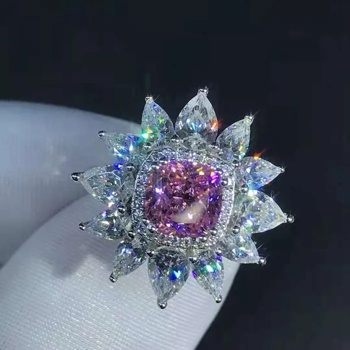 Rings Leyloon Jewelry 2 Carat Cushion Cut Moissanite Ring KM Colorless 13 Stone Double Halo Starburst