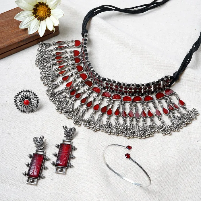 Teejh Bela Red Stone Silver Oxidised Jewelry Gift Set Teejh Rings