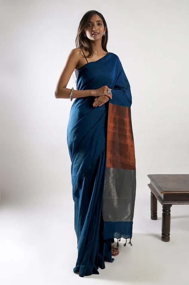 Teejh Rings Teejh Inara Blue Hand Woven Cotton Tissue Weaving Saree with Blouse Piece Teejh Rings Teejh Inara Blue Hand Woven Cotton Tissue Weaving Saree with Blouse Piece