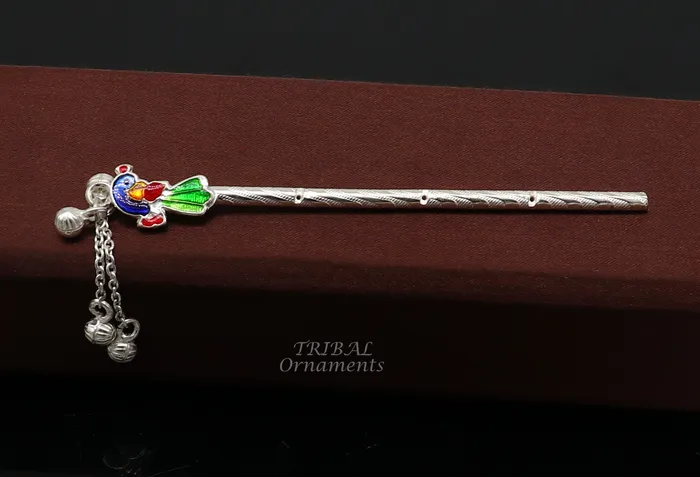 4 inches sterling silver handmade idol baby Krishna small flute silver Bansuri Laddu Gopala flute little Krishna flute puja art su961 TRIBALORNAMENT Necklaces 4 inches sterling silver handmade idol baby Krishna small flute silver Bansuri Laddu Gopala flute little Krishna flute puja art su961 TRIBALORNAMENT Necklaces
