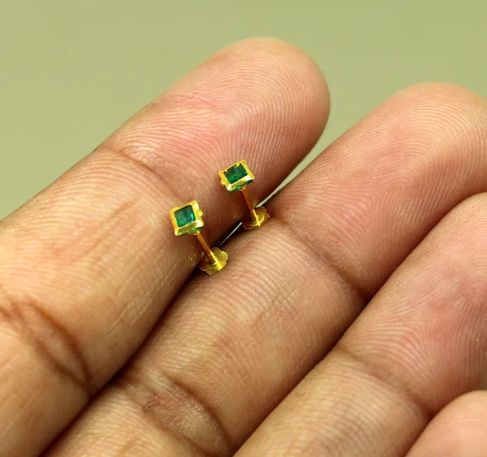 Earrings TRIBAL ORNAMENTS 35mm tiny single Green stone handmade 18kt yellow gold combo jewelry we can use as stud or nose stud baby stud cartilage jewelry er110