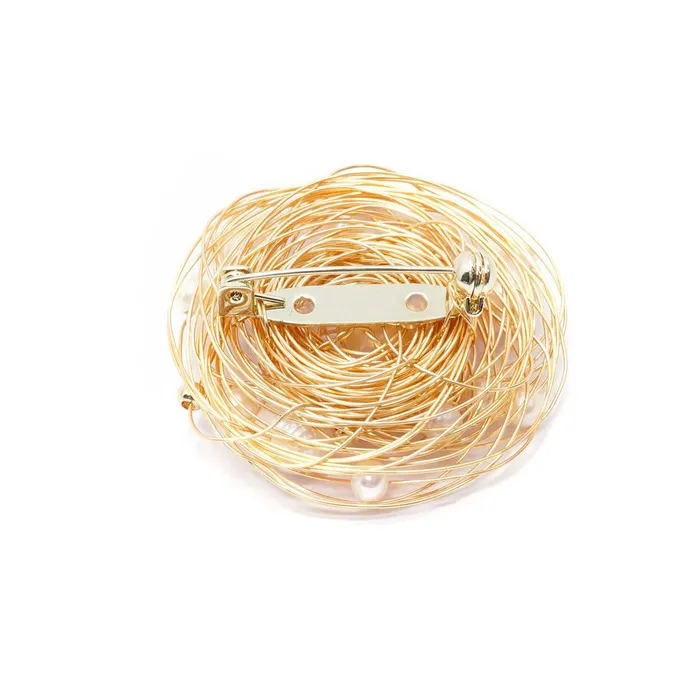 Pearly Lustre Necklaces Passion for Life Freshwater Pearl Brooch WC00007