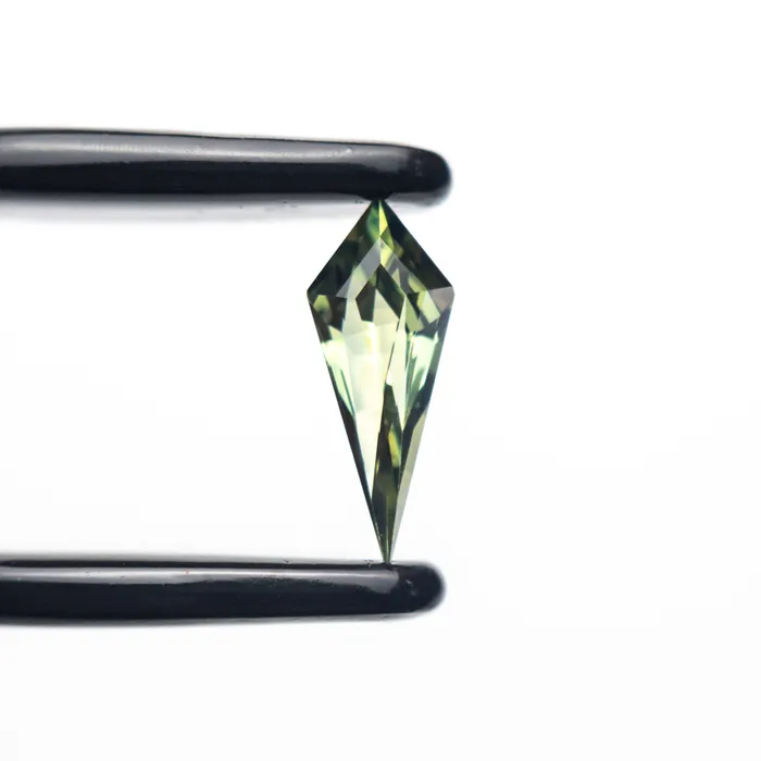 Rings 042ct 915x366x266mm Kite Step Cut Sapphire 2519601 Misfit Gems