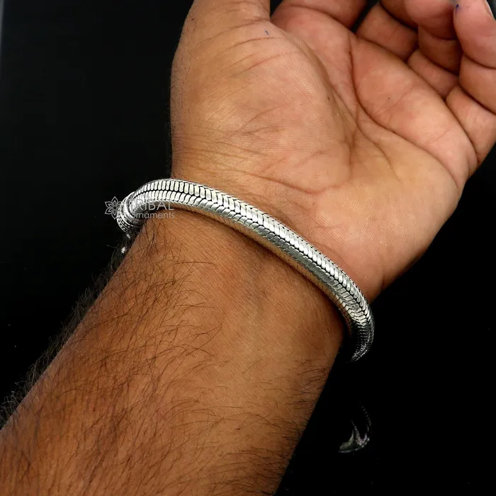 TRIBAL ORNAMENTS Bracelets 8mm 925 sterling silver handmade amazing inches snake chain flexible unisex bracelet jewelry from Rajasthan india sbr743 TRIBAL ORNAMENTS Bracelets 8mm 925 sterling silver handmade amazing inches snake chain flexible unisex bracelet jewelry from Rajasthan india sbr743