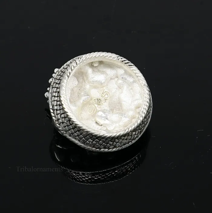 TRIBAL ORNAMENTS Rings 925 sterling silver handmade fabulous vintage antique mini fruit basket for puja or worshipping solid Diwali puja article utensils su496