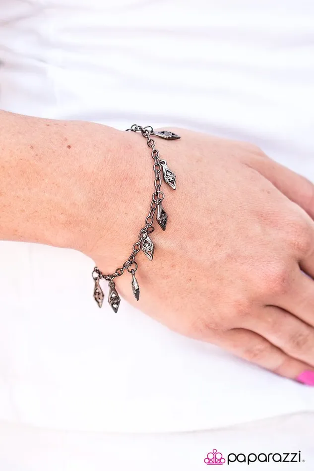 Bracelets Paparazzi Jewelry Paparazzi Bracelet City Chic Black