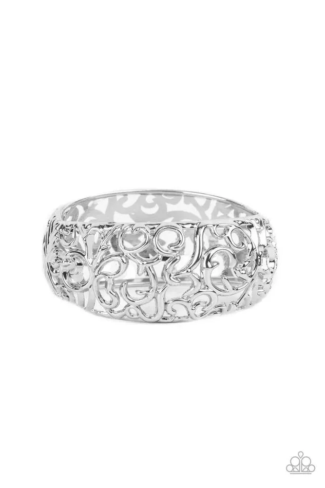 Bracelets Paparazzi Jewelry Paparazzi Bracelet Courtyard Couture Silver Bracelets Paparazzi Jewelry Paparazzi Bracelet Courtyard Couture Silver