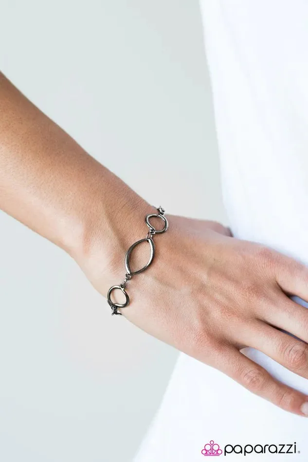 Bracelets Paparazzi Jewelry Paparazzi Bracelet Daringly Daring Black