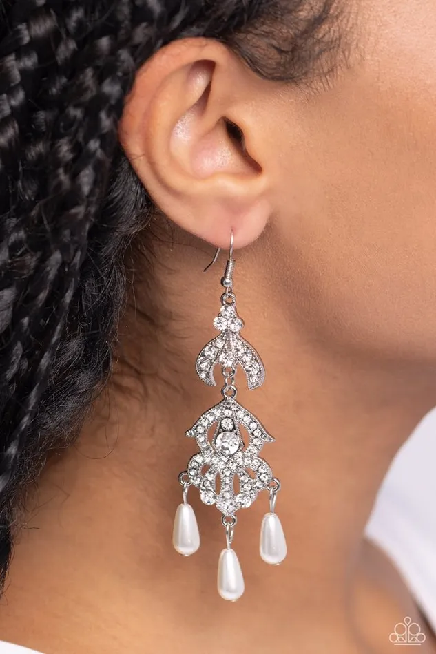 Earrings Paparazzi Jewelry Paparazzi Earring Cosmopolitan Combo White