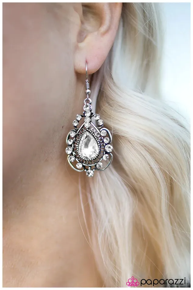 Earrings Paparazzi Jewelry Paparazzi Earring Dancing With The Stars White
