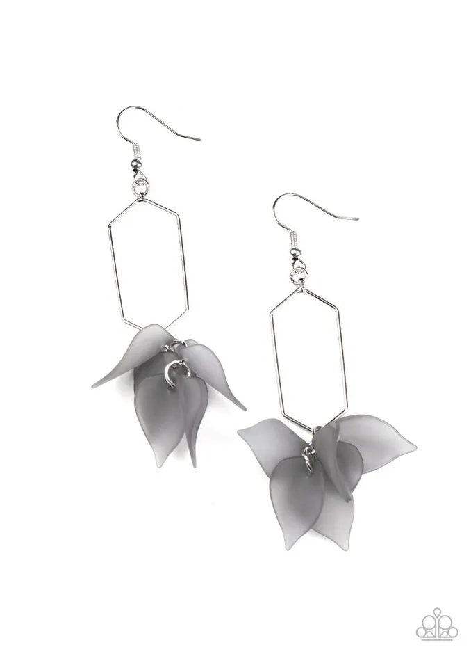 Earrings Paparazzi Jewelry Paparazzi Earring Extra Ethereal Silver Earrings Paparazzi Jewelry Paparazzi Earring Extra Ethereal Silver