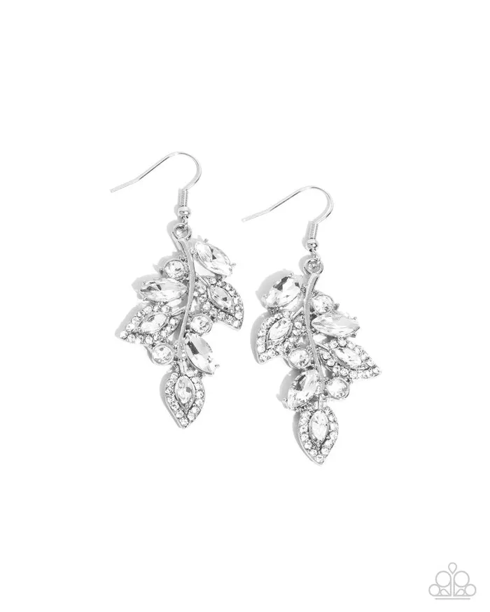 Earrings Paparazzi Jewelry Paparazzi Earring Flourishing Feature White Earrings Paparazzi Jewelry Paparazzi Earring Flourishing Feature White