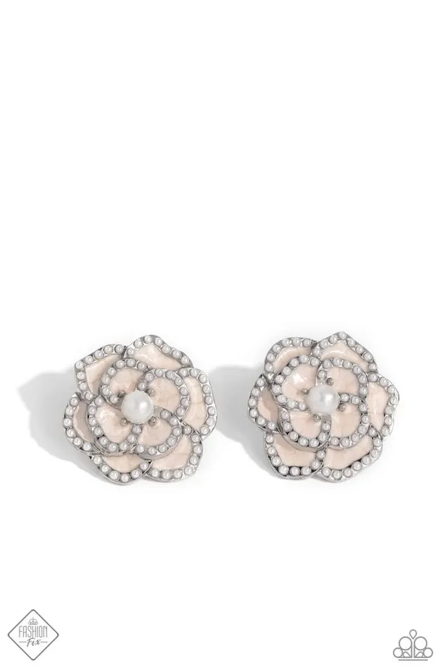 Earrings Paparazzi Jewelry Paparazzi Earring Suave Sensation White Earrings Paparazzi Jewelry Paparazzi Earring Suave Sensation White