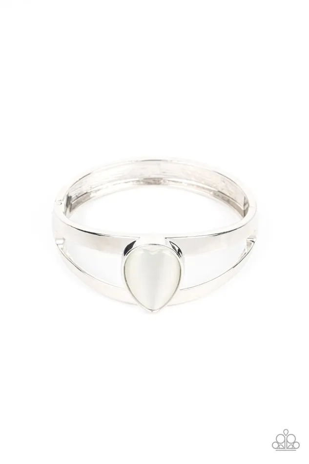 Paparazzi Bracelet Enhanced Enchantment White Paparazzi Jewelry Bracelets Paparazzi Bracelet Enhanced Enchantment White Paparazzi Jewelry Bracelets