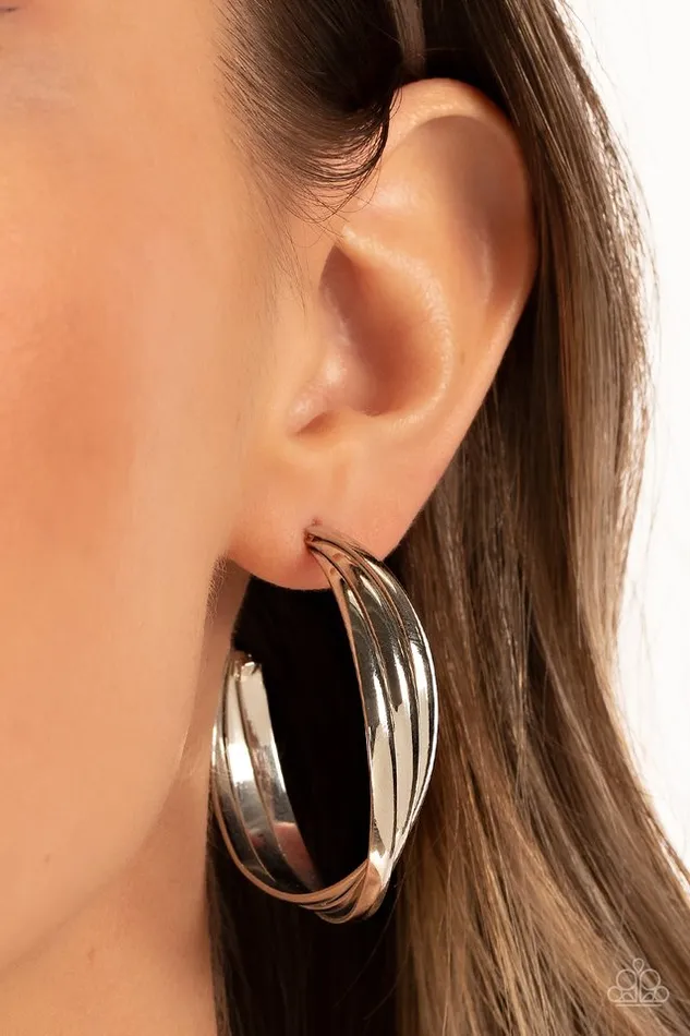 Paparazzi Earring Curvy Charmer Silver Paparazzi Jewelry Earrings