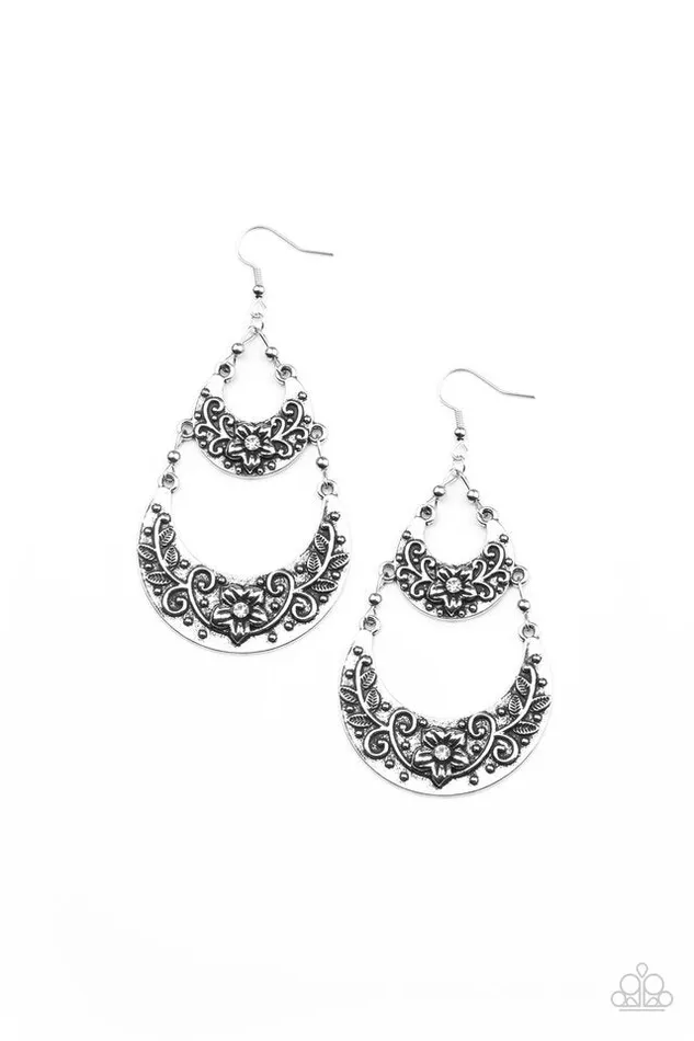 Paparazzi Earring Springtime Gardens White Paparazzi Jewelry Earrings Paparazzi Earring Springtime Gardens White Paparazzi Jewelry Earrings