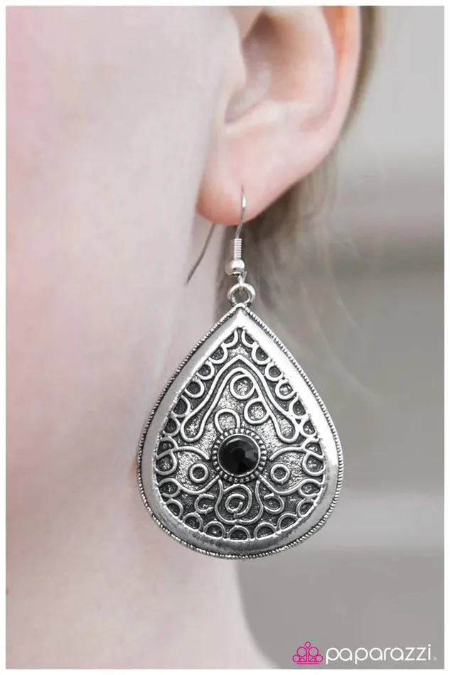Paparazzi Earring What Are You Waiting For Black Paparazzi Jewelry Earrings