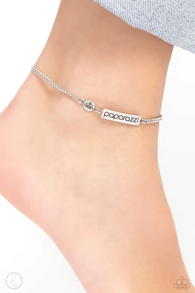 Paparazzi Jewelry Bracelets Paparazzi Bracelet Credible Curves Silver