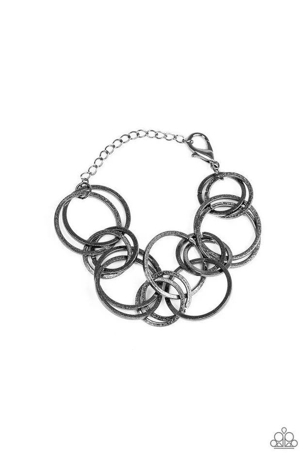 Paparazzi Jewelry Bracelets Paparazzi Bracelet Give Me A Ring Black