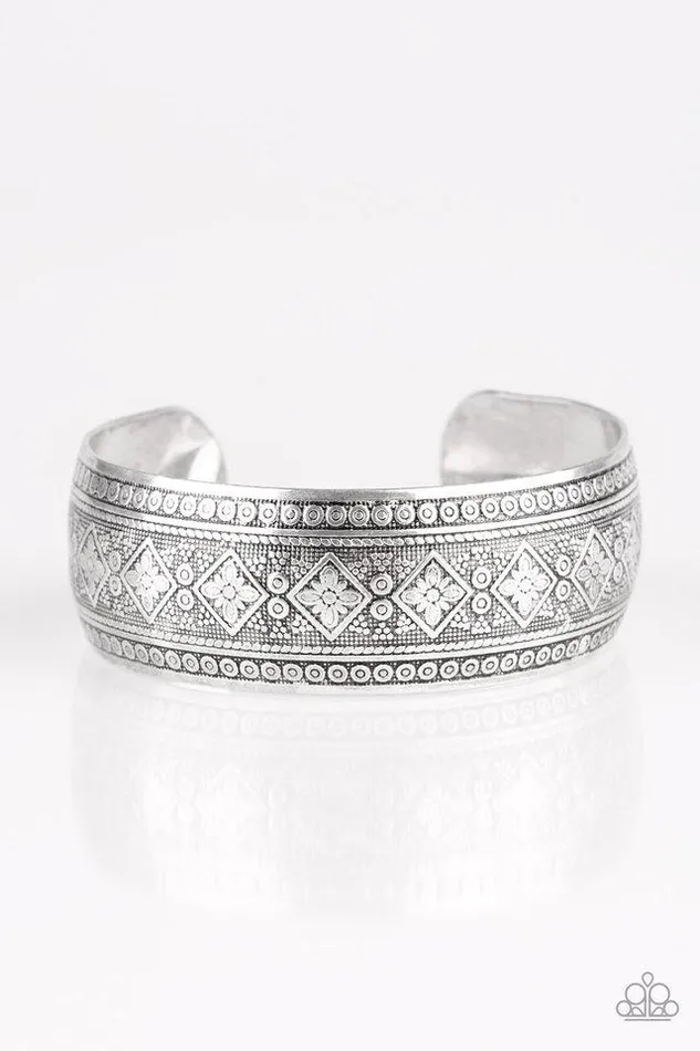 Paparazzi Jewelry Bracelets Paparazzi Bracelet Gorgeously Gypsy Silver