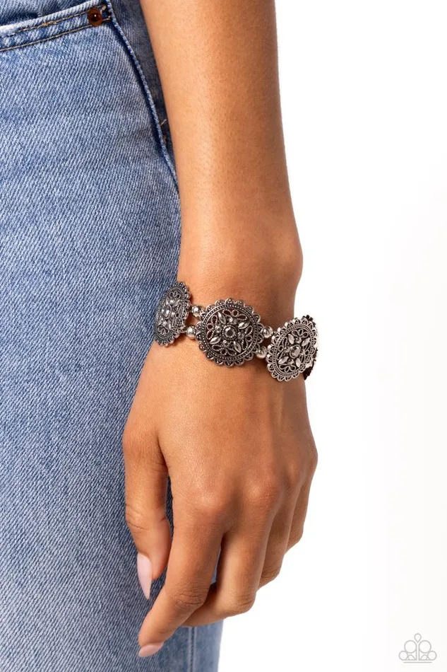 Paparazzi Jewelry Bracelets Paparazzi Bracelet Leave of Lace Silver