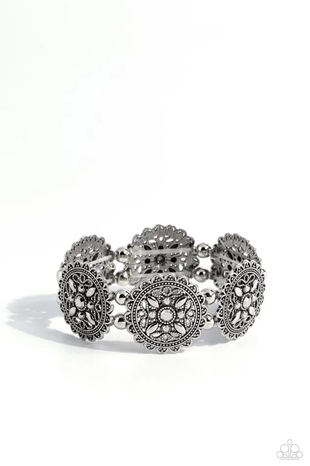 Paparazzi Jewelry Bracelets Paparazzi Bracelet Leave of Lace Silver Paparazzi Jewelry Bracelets Paparazzi Bracelet Leave of Lace Silver