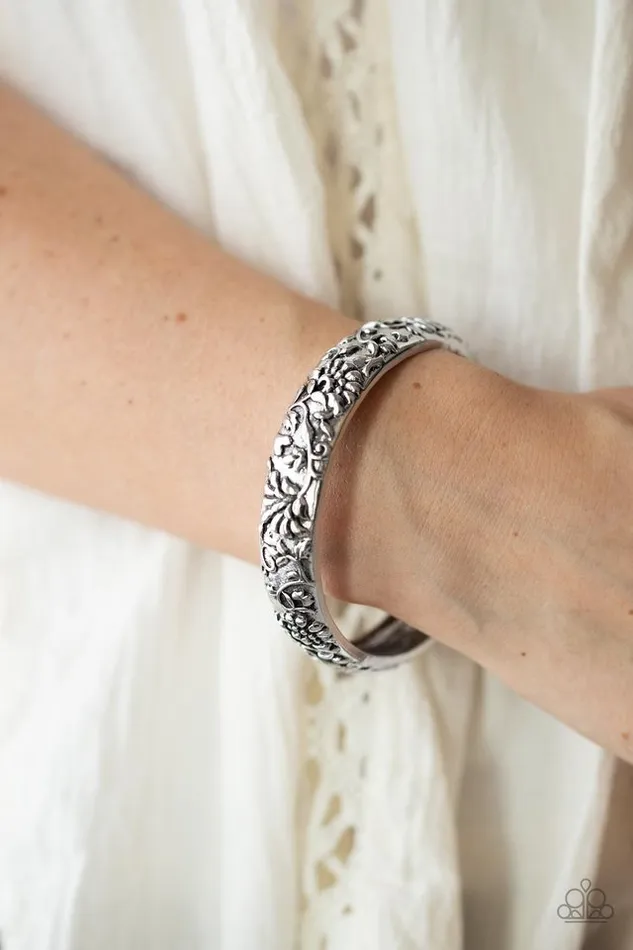 Paparazzi Jewelry Bracelets Paparazzi Bracelet Victorian Meadow Silver