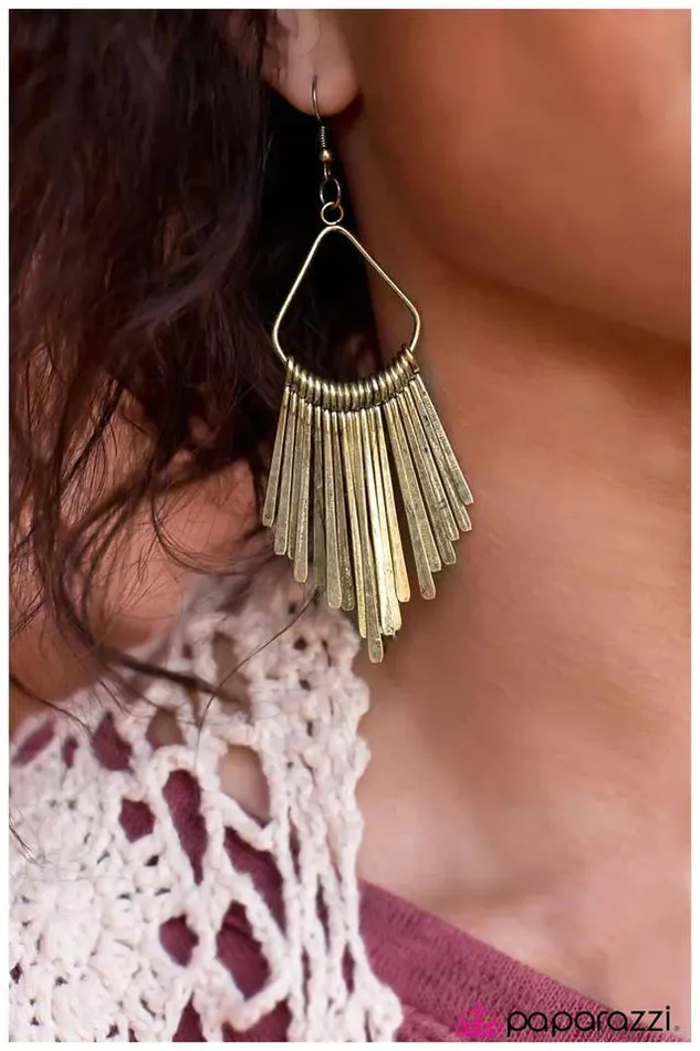 Paparazzi Jewelry Earrings Paparazzi Earring Crescendo Brass