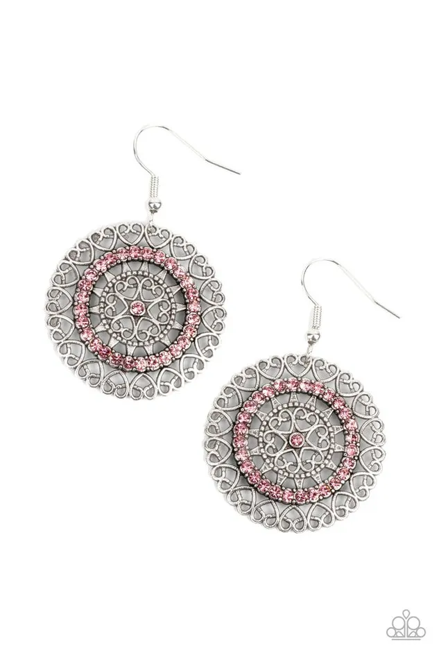 Paparazzi Jewelry Earrings Paparazzi Earring Fairytale Finale Pink Paparazzi Jewelry Earrings Paparazzi Earring Fairytale Finale Pink