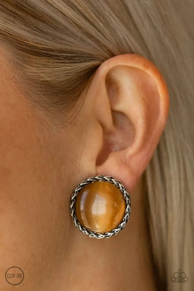 Paparazzi Jewelry Earrings Paparazzi Earring Get Up and GLOW Brown