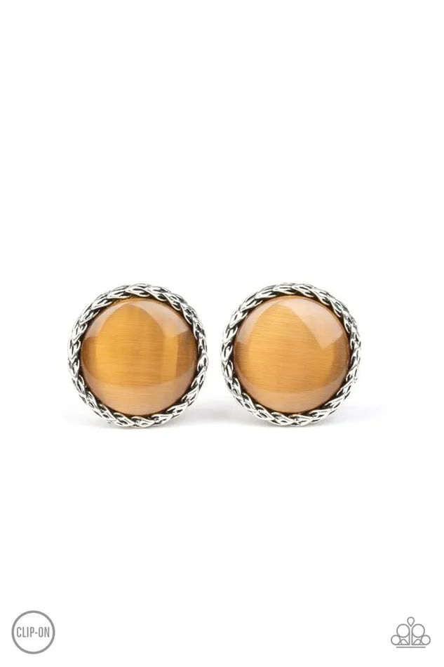 Paparazzi Jewelry Earrings Paparazzi Earring Get Up and GLOW Brown