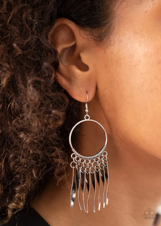 Paparazzi Jewelry Earrings Paparazzi Earring Let GRIT Be Silver