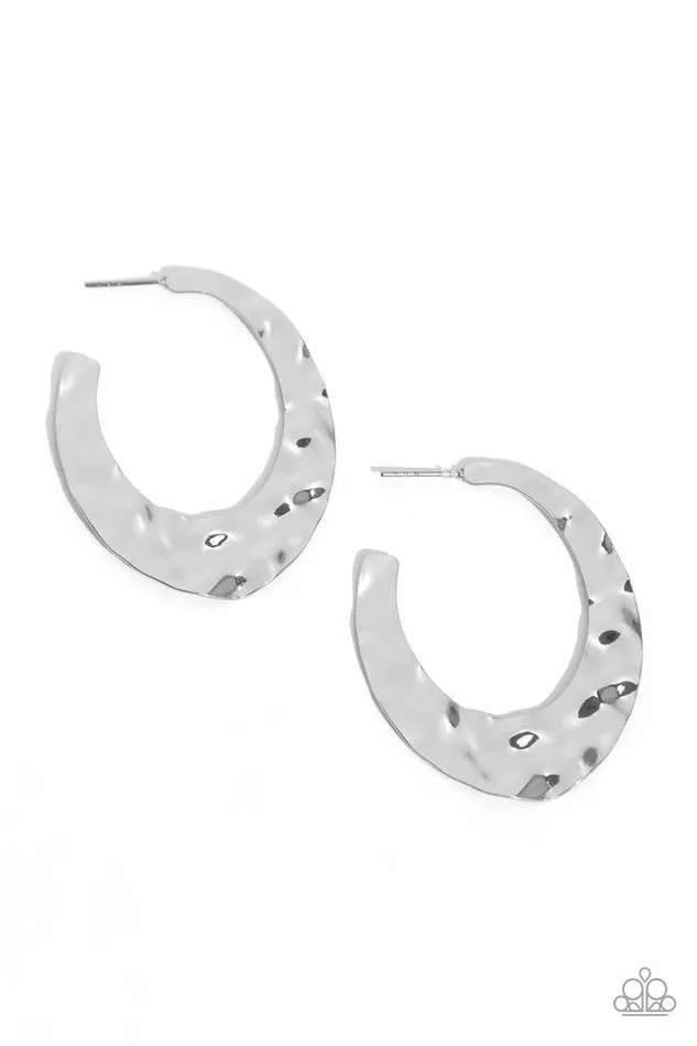Paparazzi Jewelry Earrings Paparazzi Earring Make a Ripple Silver Paparazzi Jewelry Earrings Paparazzi Earring Make a Ripple Silver