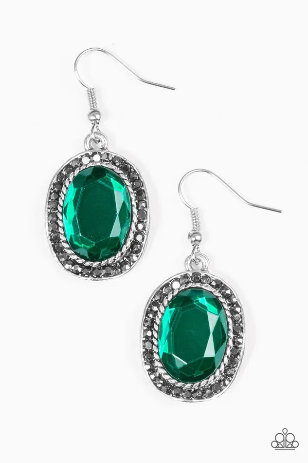 Paparazzi Jewelry Earrings Paparazzi Earring Queen Of Queens Green