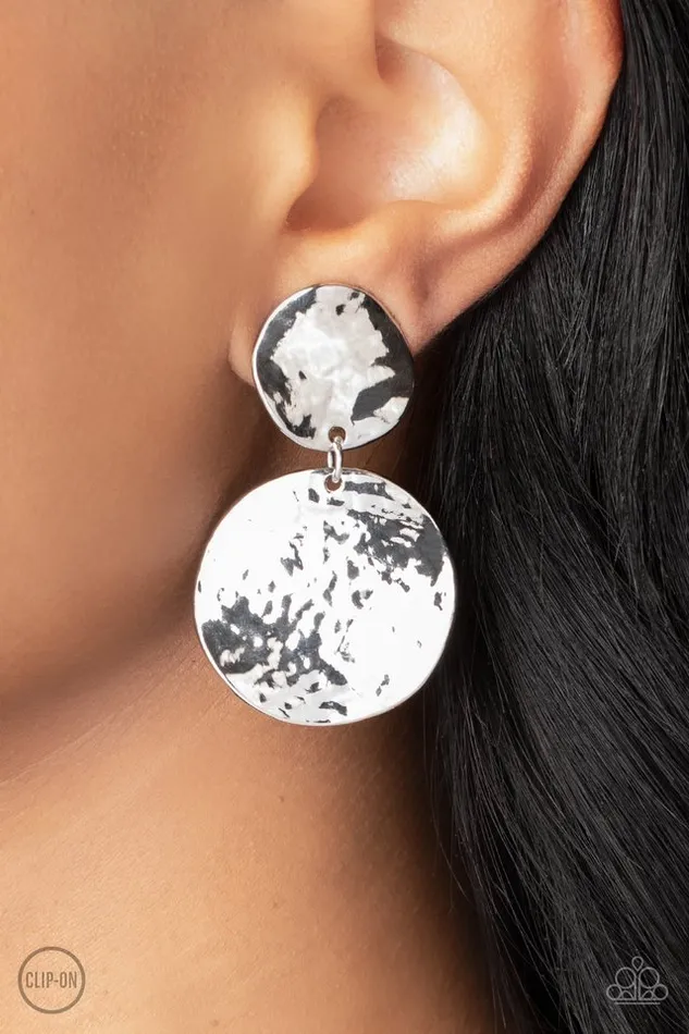 Paparazzi Jewelry Earrings Paparazzi Earring Rush Hour Silver