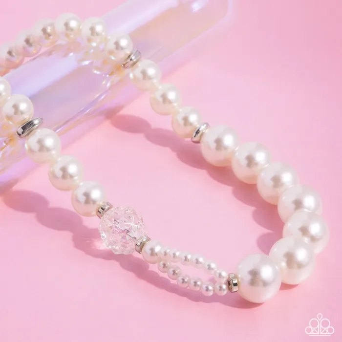Paparazzi Jewelry Necklaces Paparazzi Necklace Crystal Class White Paparazzi Jewelry Necklaces Paparazzi Necklace Crystal Class White