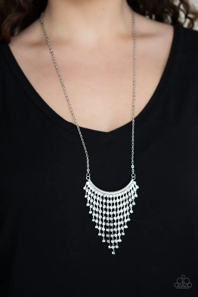 Paparazzi Jewelry Necklaces Paparazzi Necklace Glitter Bomb White