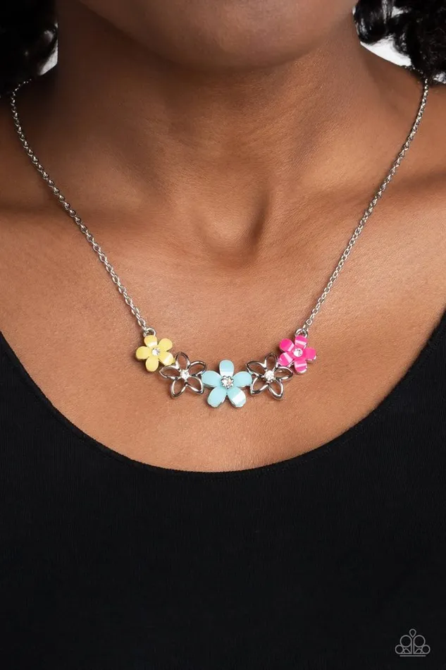 Paparazzi Jewelry Necklaces Paparazzi Necklace WILDFLOWER About You Blue