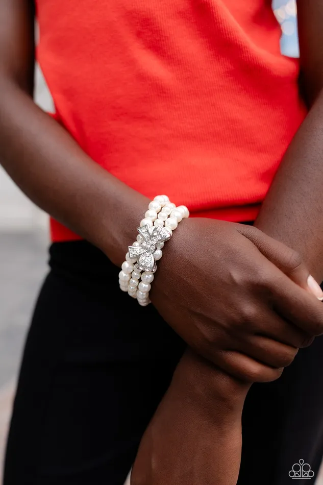 Paparazzi Jewelry Paparazzi Bracelet How Do You Do White Bracelets