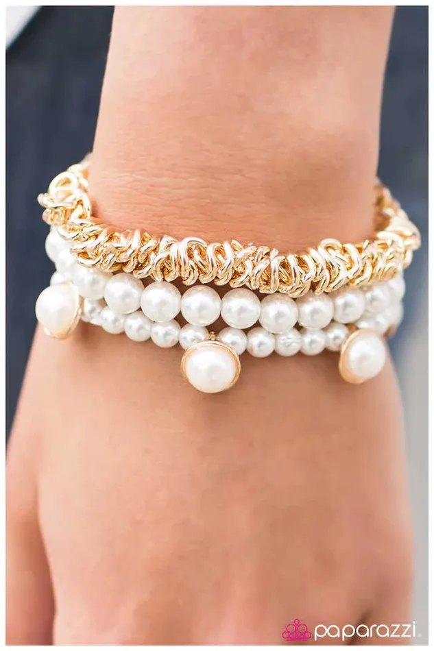 Paparazzi Jewelry Paparazzi Bracelet Private Audition Gold Bracelets