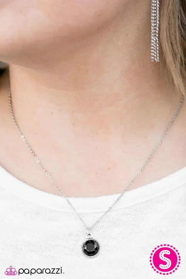 Paparazzi Jewelry Paparazzi Necklace Final Masterpiece Black Necklaces