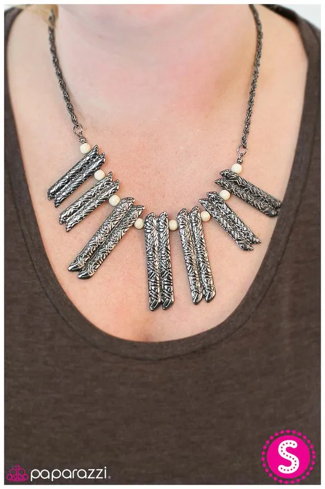 Paparazzi Jewelry Paparazzi Necklace Mrs Flintstone White Necklaces