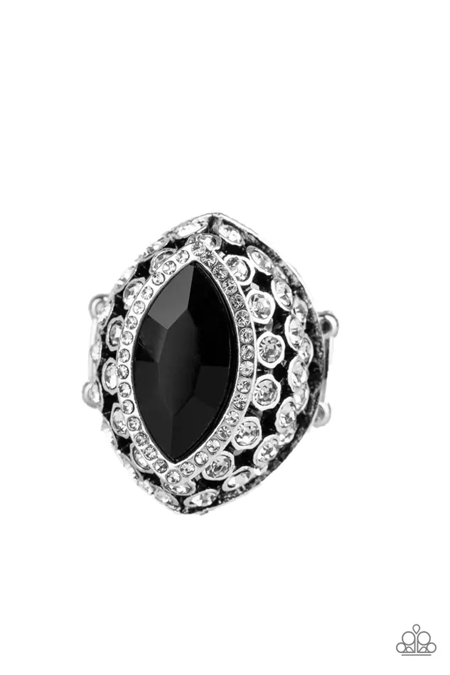 Paparazzi Jewelry Paparazzi Ring Royal Radiance Black Rings