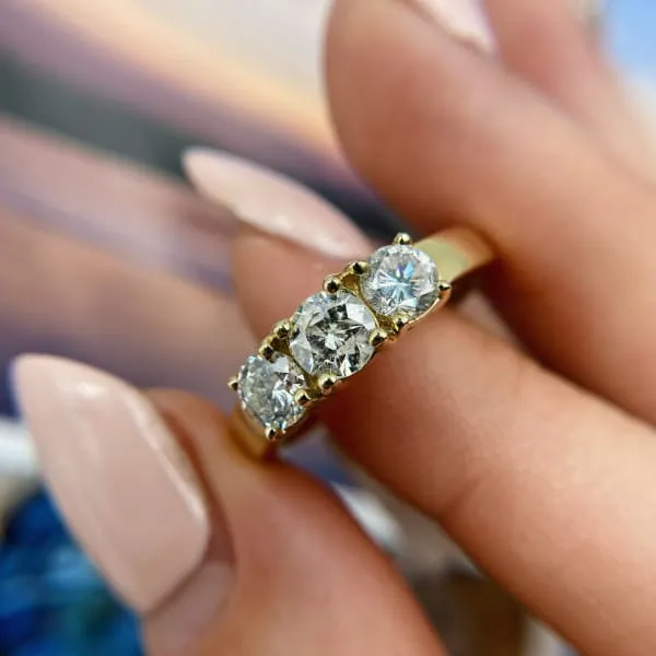 Rings Diamond Source NYC Certified 3 Stone Diamond Ring Set in 14K Yellow Gold 111ct tw Round Brilliant Natural Diamonds Rings Diamond Source NYC Certified 3 Stone Diamond Ring Set in 14K Yellow Gold 111ct tw Round Brilliant Natural Diamonds