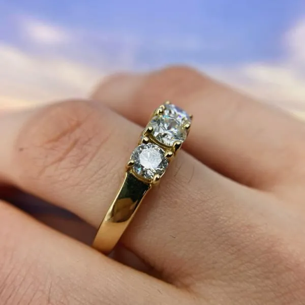 Rings Diamond Source NYC Certified 3 Stone Diamond Ring Set in 14K Yellow Gold 111ct tw Round Brilliant Natural Diamonds
